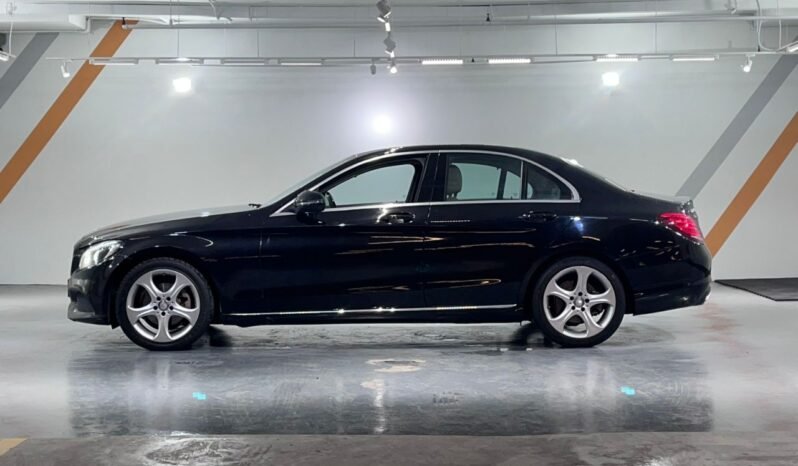 
								2016 Mercedes Benz C200 AVANTGARDE (A) FULL LOAN / TIPTOP CONDITION / 1 YEAR WARRANTY full									
