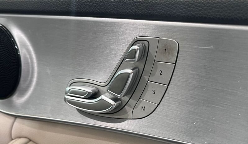 
								2016 Mercedes Benz C200 AVANTGARDE (A) FULL LOAN / TIPTOP CONDITION / 1 YEAR WARRANTY full									