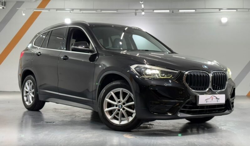 
								2020 BMW 320i (CKD) 2.0 (A) FULL LOAN /ONE OWNER / TIPTOP CONDITION / 1 YEAR WARRANTY full									