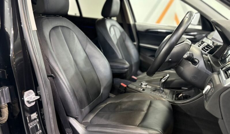 
								2020 BMW 320i (CKD) 2.0 (A) FULL LOAN /ONE OWNER / TIPTOP CONDITION / 1 YEAR WARRANTY full									