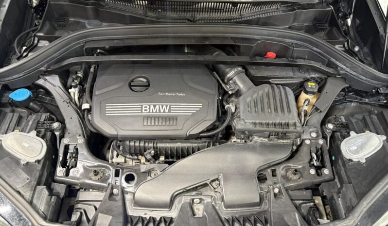 
								2020 BMW 320i (CKD) 2.0 (A) FULL LOAN /ONE OWNER / TIPTOP CONDITION / 1 YEAR WARRANTY full									