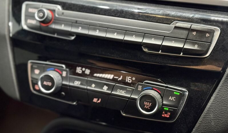 
								2020 BMW 320i (CKD) 2.0 (A) FULL LOAN /ONE OWNER / TIPTOP CONDITION / 1 YEAR WARRANTY full									