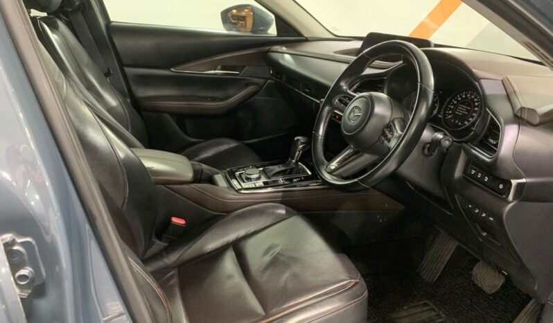 
								2022 Mazda CX-30 2.0 SKYACTIV-G High GVC Plus SUV (A) SUNROOF/ MEMORY SEATS/ POWER BOOT full									