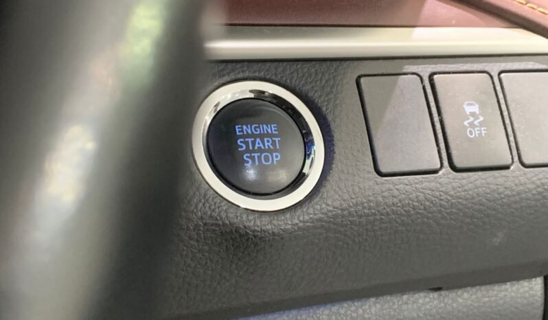 
								2017 Toyota Harrier 2.0 Luxury SUV (A) GOOD CONDITION/ ON TIMES SERVICE full									