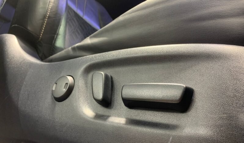 
								2017 Toyota Harrier 2.0 Luxury SUV (A) GOOD CONDITION/ ON TIMES SERVICE full									