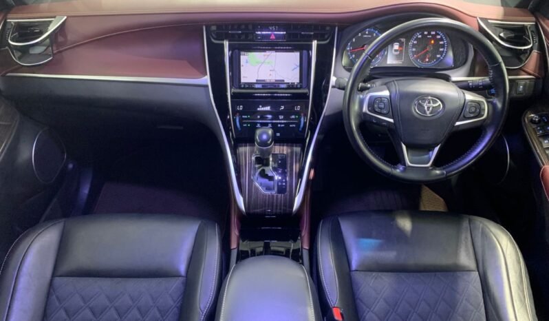 
								2017 Toyota Harrier 2.0 Luxury SUV (A) GOOD CONDITION/ ON TIMES SERVICE full									