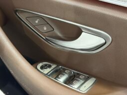 
										2017 Mercedes-Benz E200 2.0 Avantgarde Sedan NEW CAR CONDITION/ 3 YEARS WARRANTY/ ONE OWNER full									