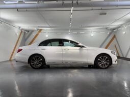 
										2017 Mercedes-Benz E200 2.0 Avantgarde Sedan NEW CAR CONDITION/ 3 YEARS WARRANTY/ ONE OWNER full									