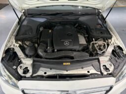 
										2017 Mercedes-Benz E200 2.0 Avantgarde Sedan NEW CAR CONDITION/ 3 YEARS WARRANTY/ ONE OWNER full									