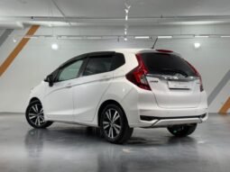 
										2017 Honda JAZZ 1.5 V (A) / FULL LOAN / TIPTOP CONDITION / 1 YEAR WARRANTY full									