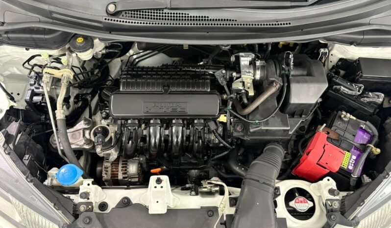 
								2017 Honda JAZZ 1.5 V (A) / FULL LOAN / TIPTOP CONDITION / 1 YEAR WARRANTY full									