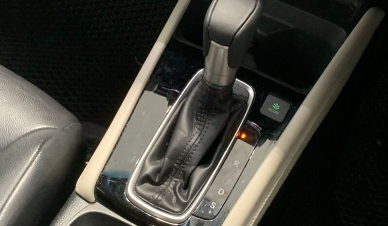 
								HONDA CITY 1.5 V (A) full									