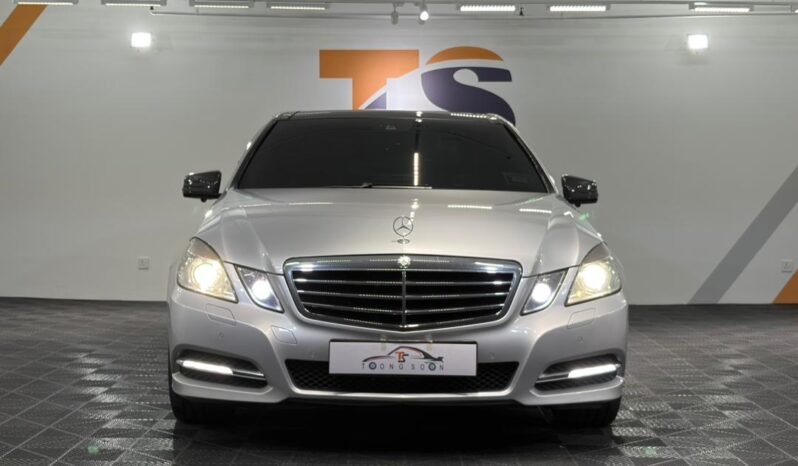 
								MERCEDES BENZ E250 full									