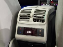 
										MERCEDES BENZ E250 full									