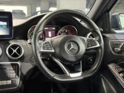 
										MERCEDES BENZ A200 AMG LINE full									
