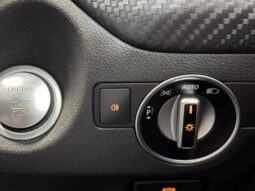 
										MERCEDES BENZ A200 AMG LINE full									