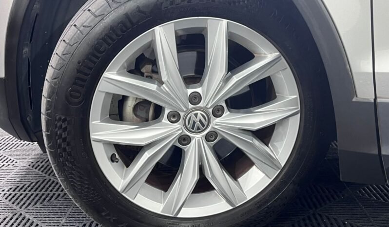 
								VOLKSWAGEN TIGUAN 1.4 COMFORTLINE (A) full									
