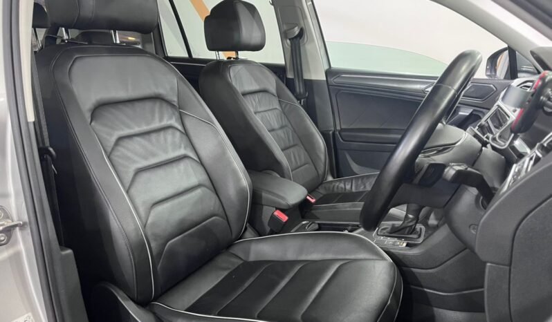 
								VOLKSWAGEN TIGUAN 1.4 COMFORTLINE (A) full									