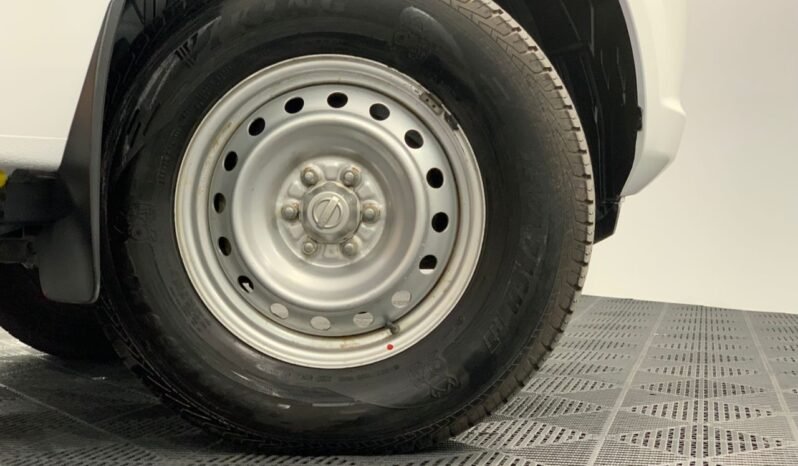 
								2017 Nissan NAVARA 2.5 SINGLE CAB (M) FULL LOAN full									