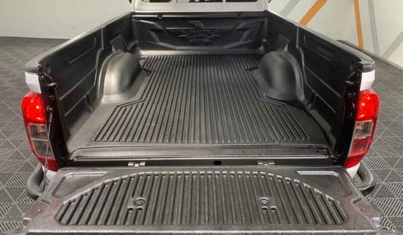 
								2017 Nissan NAVARA 2.5 SINGLE CAB (M) FULL LOAN full									