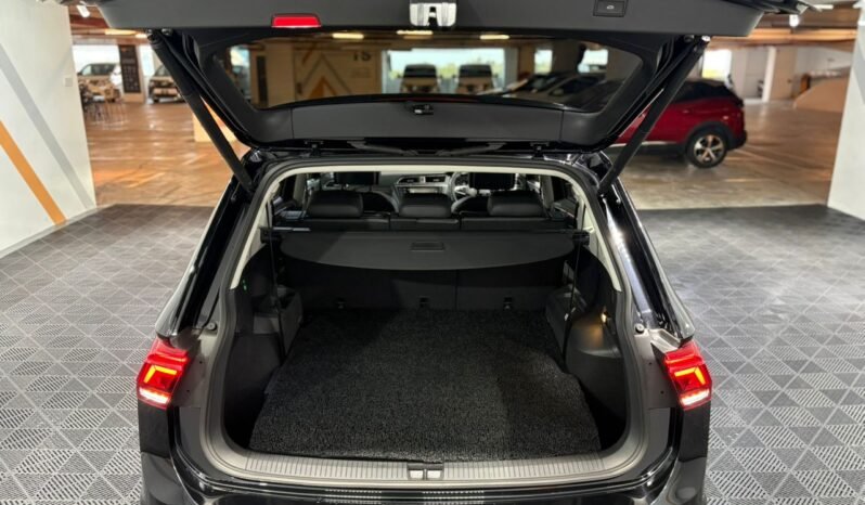 
								VOLKSWAGEN TIGUAN 1.4 ALLSPACE HIGHLINE (A) full									