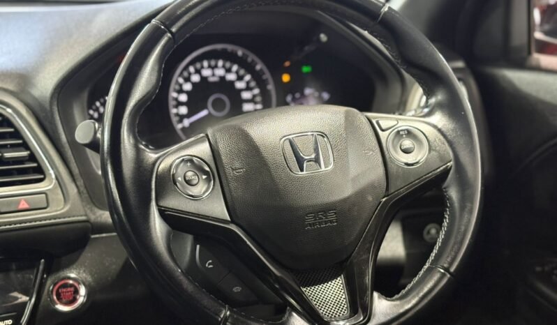 
								HONDA HR-V 1.8 RS ENHANCED (A)/ FULL LOAN / TIPTOP CONDITION / 1 YEAR WARRANTY full									