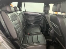 
										VOLKSWAGEN TIGUAN ALLSPACE TSI R-LINE 2.0L full									