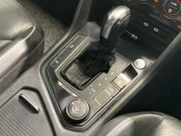 
										VOLKSWAGEN TIGUAN ALLSPACE TSI R-LINE 2.0L full									