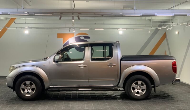 
								NISSAN NAVARA 2.5 CALIBRE (A) full									