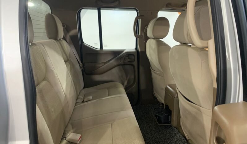 
								NISSAN NAVARA 2.5 CALIBRE (A) full									