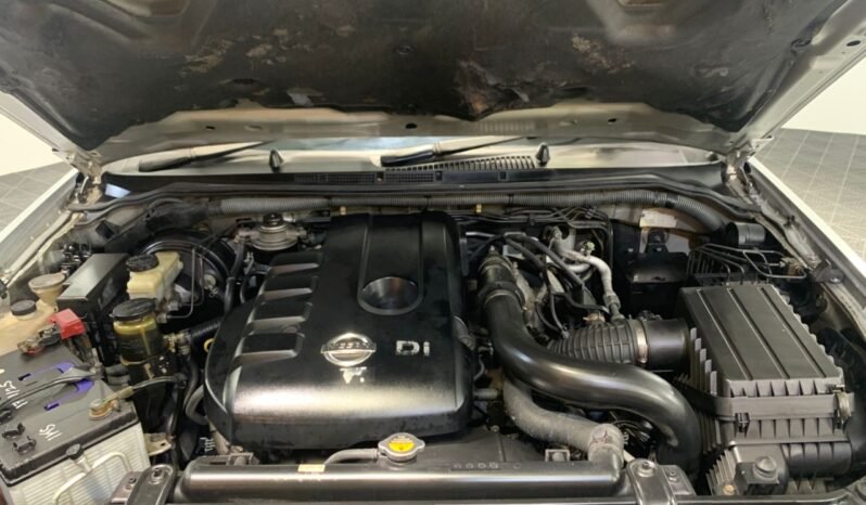 
								NISSAN NAVARA 2.5 CALIBRE (A) full									