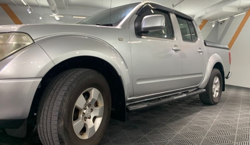 
								NISSAN NAVARA 2.5 CALIBRE (A) full									