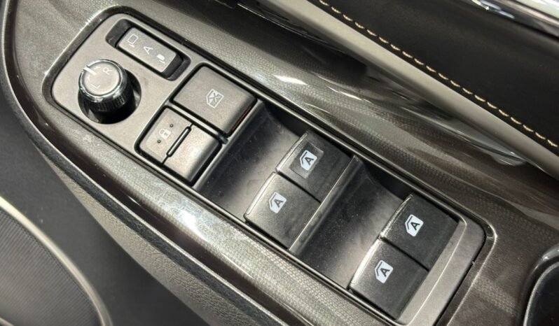 
								TOYOTA HARRIER 2.0 PREMIUM (A) full									