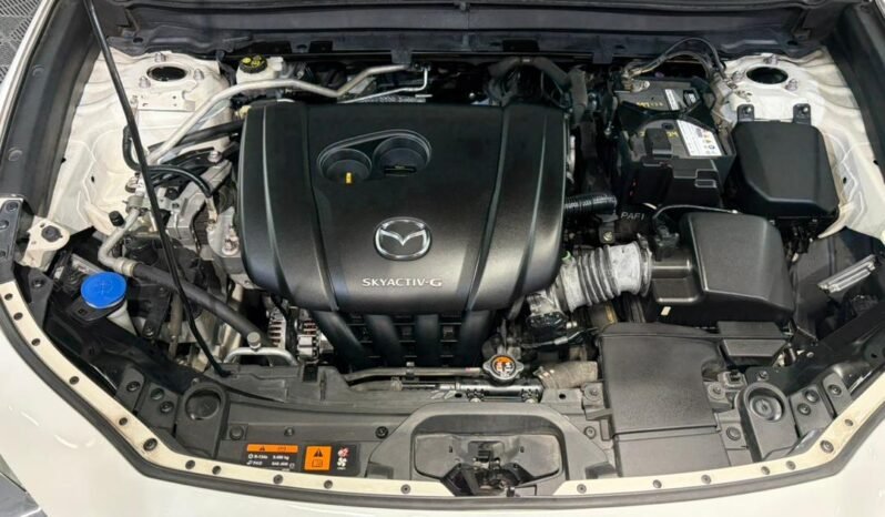 
								MAZDA CX-30 G HIGH (A) full									