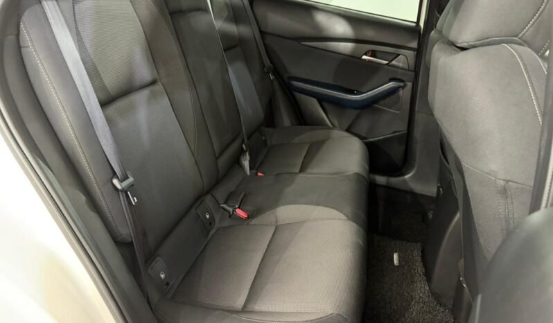 
								MAZDA CX-30 G HIGH (A) full									