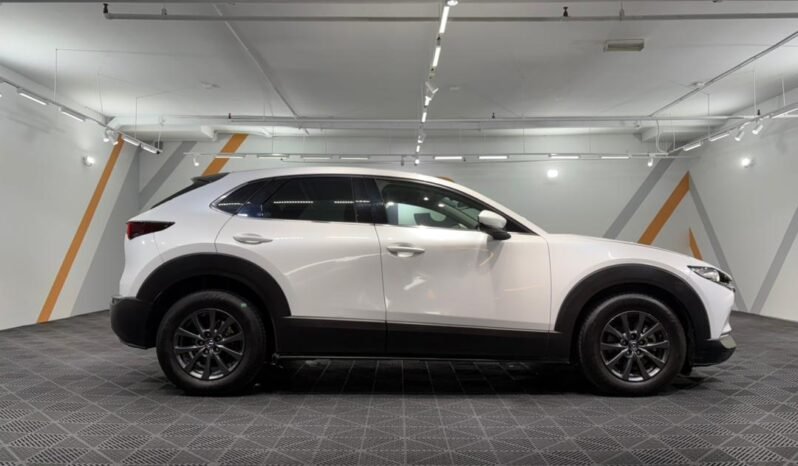 
								MAZDA CX-30 G HIGH (A) full									