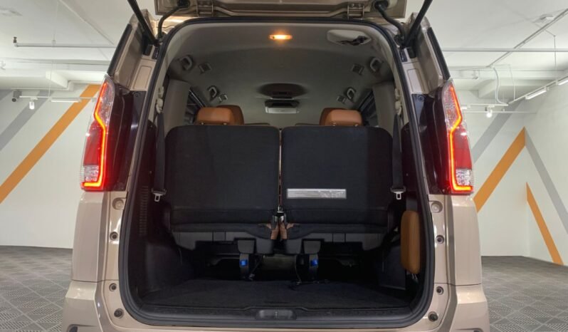 
								NISSAN SERENA HYBRID HIGHWAY STAR 2.0L (A)/ FULL LOAN / TIPTOP CONDITION / 1 YEAR WARRANTY full									