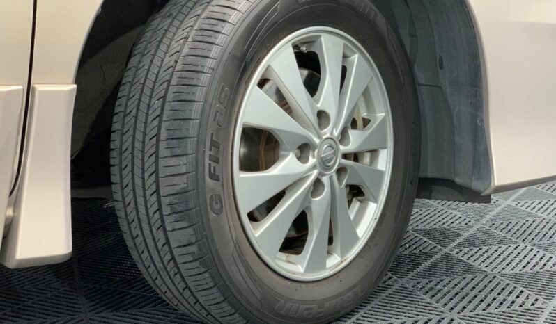 
								NISSAN SERENA HYBRID HIGHWAY STAR 2.0L (A)/ FULL LOAN / TIPTOP CONDITION / 1 YEAR WARRANTY full									