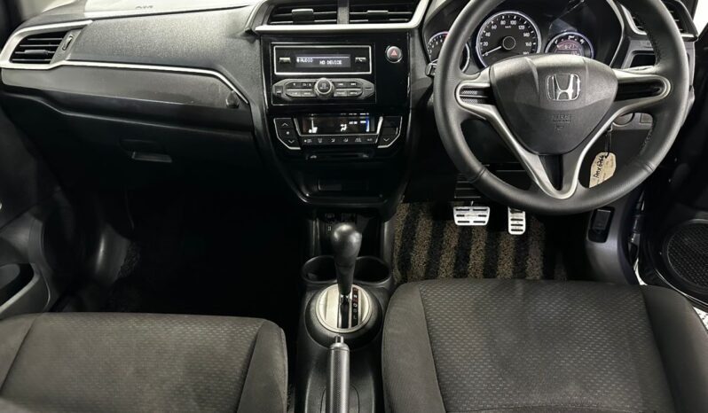 
								HONDA BR-V 1.5 E (A)/ FULL LOAN / TIPTOP CONDITION / 1 YEAR WARRANTY full									