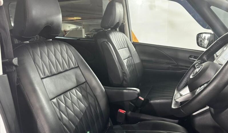 
								NISSAN SERENA HYBRID HIGHWAY STAR 2.0L (A)/ FULL LOAN / TIPTOP CONDITION / 1 YEAR WARRANTY full									