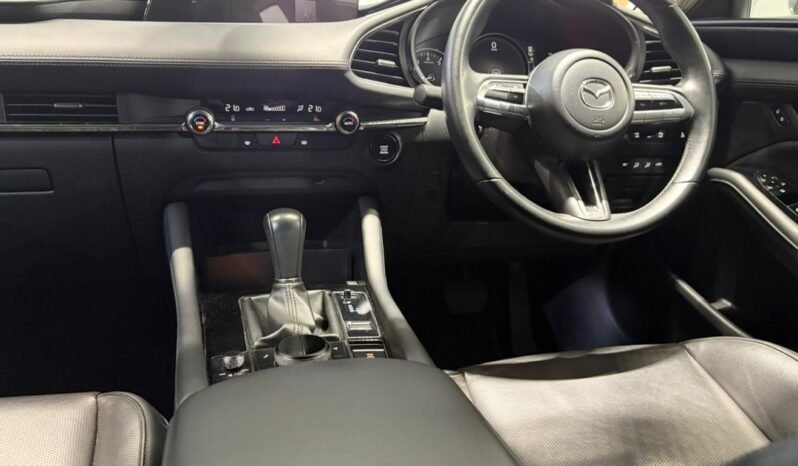 
								2023 Mazda 3 2.0 GVC HIGH PLUS MY19 BP (A)/ FULL LOAN / TIPTOP CONDITION / 1 YEAR WARRANTY full									
