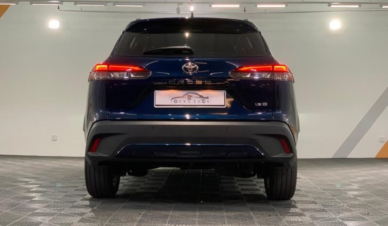 
								2025 Toyota Corolla Cross 1.8 V full									
