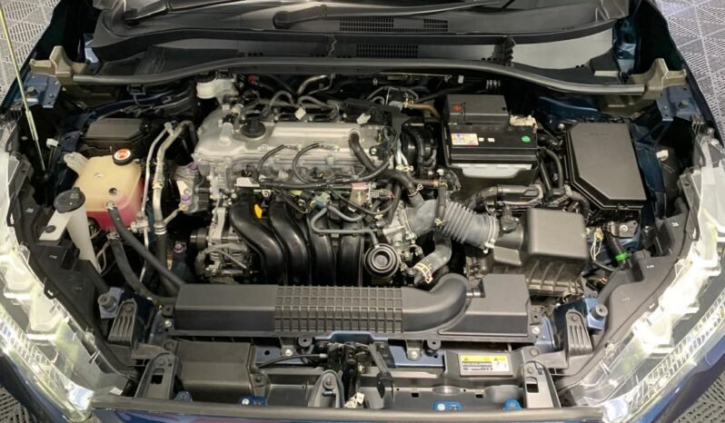 
								2025 Toyota Corolla Cross 1.8 V full									