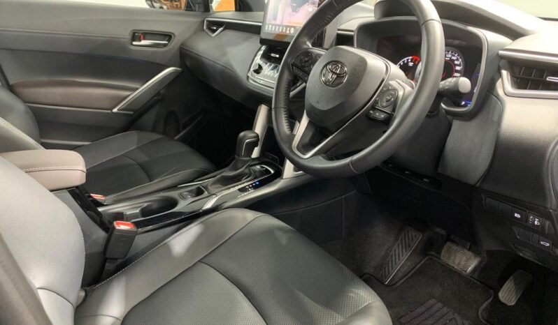 
								2025 Toyota Corolla Cross 1.8 V full									