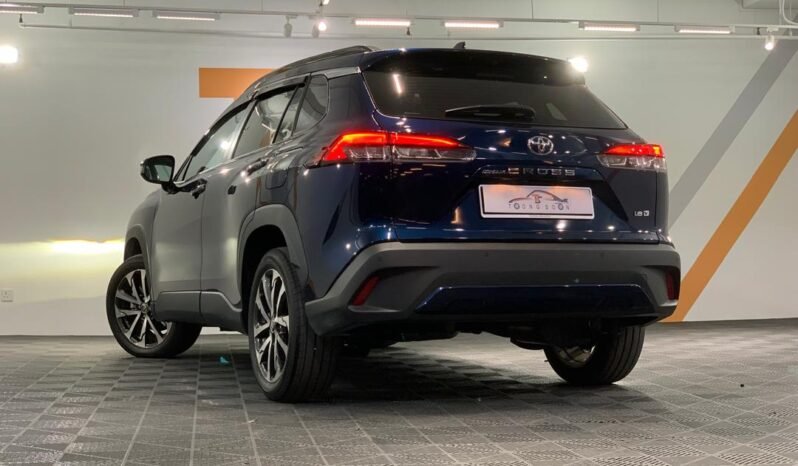 
								2025 Toyota Corolla Cross 1.8 V full									