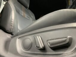 
										2025 Toyota Corolla Cross 1.8 V full									