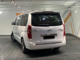 
										2020 Hyundai GRAND STAREX 2.5 ROYALE full									