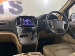 
										2020 Hyundai GRAND STAREX 2.5 ROYALE full									