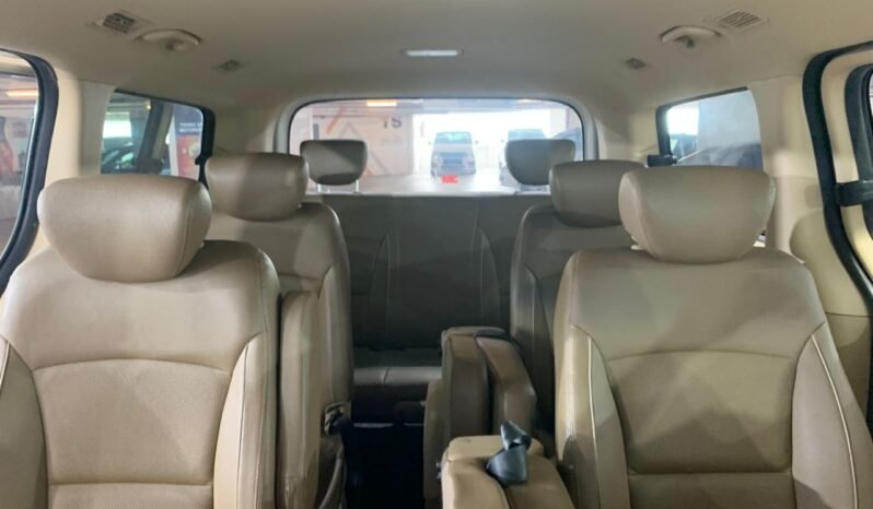 
								2020 Hyundai GRAND STAREX 2.5 ROYALE full									