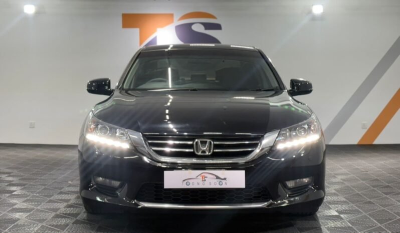 
								HONDA ACCORD 2.0L VTI-L (A)/ FULL LOAN / TIPTOP CONDITION / 1 YEAR WARRANTY full									